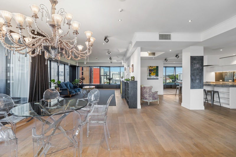 5A/2 St Martins Lane, Grafton, Auckland - Carousel 1