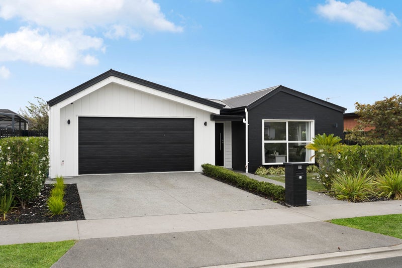 23 Probert Crescent, Chartwell, Hamilton - Carousel 1