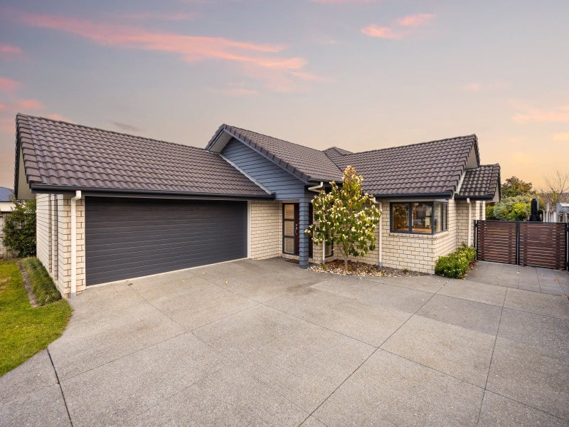 103 Cumberland Drive, Flagstaff, Hamilton - Carousel 1