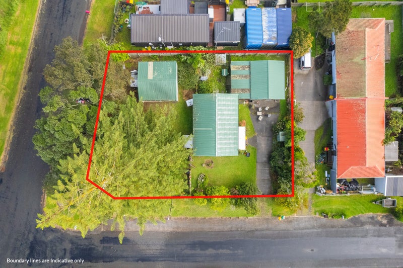 1 Ronald Avenue, Waiuku - Carousel 11