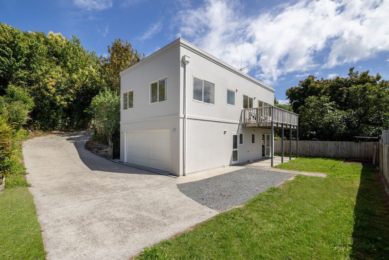 38B Brookfield Terrace, Brookfield, Tauranga - Carousel 1