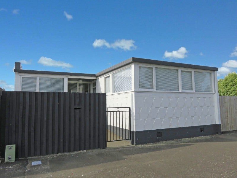 704 Pioneer Highway, Takaro, Palmerston North - Carousel 1