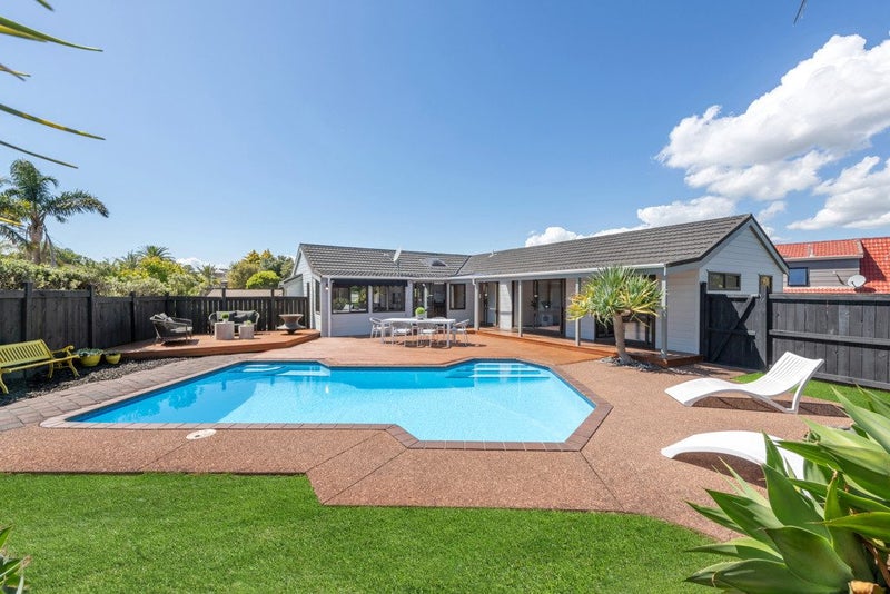 4 Antilla Place, Half Moon Bay, Auckland - Carousel 2