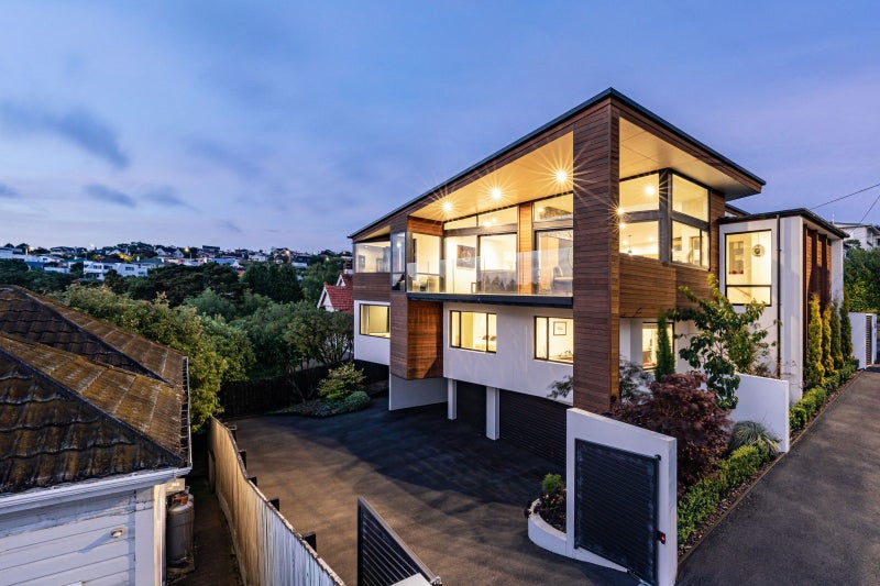 18 Selkirk Street, Roslyn, Dunedin - Carousel 2