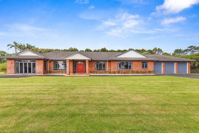 503 REDOUBT RD, Flat Bush, Auckland - Carousel 1