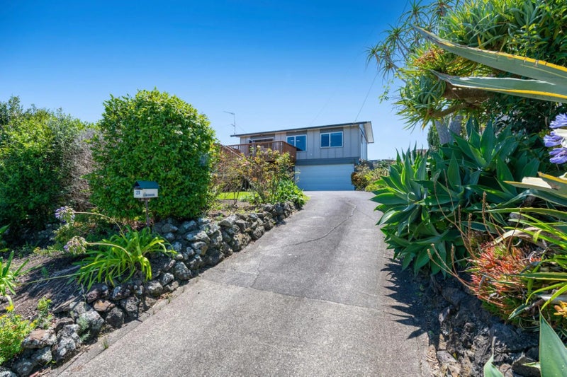 29 Melandra Road, Stanmore Bay, Rodney, Auckland - Carousel 2