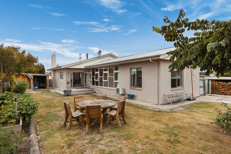 23 Northland Street, Ranfurly, Ranfurly - Carousel 1