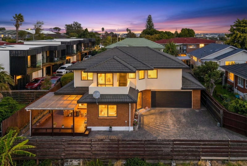18A Glenside Avenue, Pakuranga, Manukau City, Auckland - Carousel 24