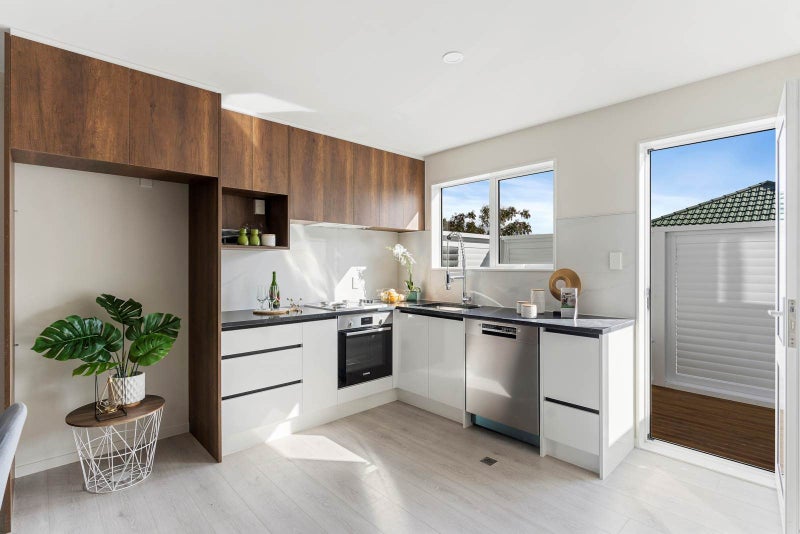 1/273 Mount Albert Road, Wesley, Auckland - Carousel 1