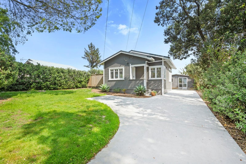 31 Lippiatt Road, Otahuhu, Auckland - Carousel 2