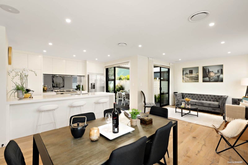 120A Clonbern Road, Remuera, Auckland - Carousel 2