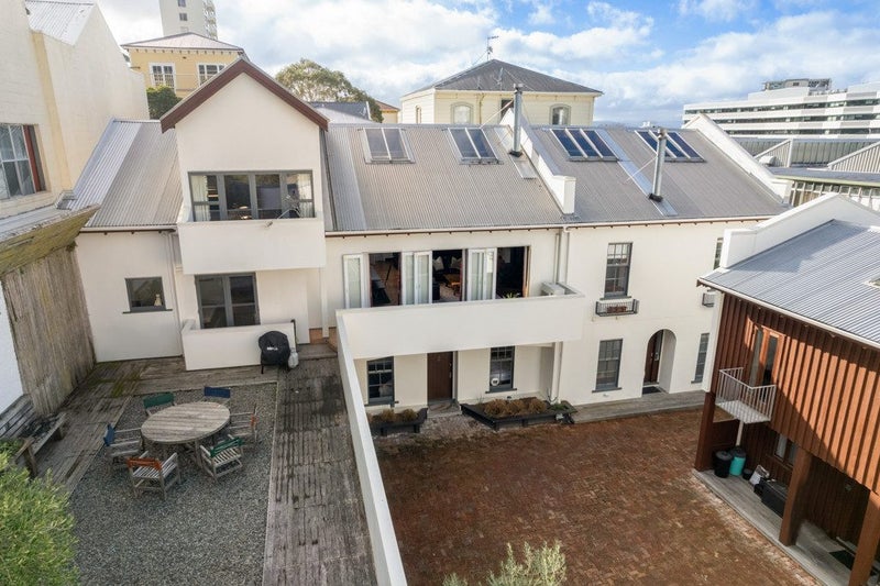 2/12 Little George Street, Thorndon, Wellington - Carousel 23
