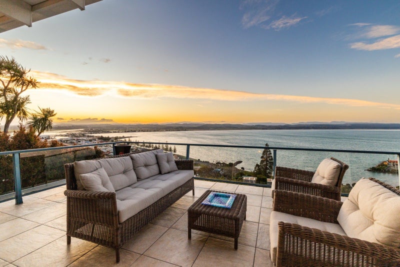 157 Thompson Road, Bluff Hill, Napier, Hawke's Bay - Carousel 2