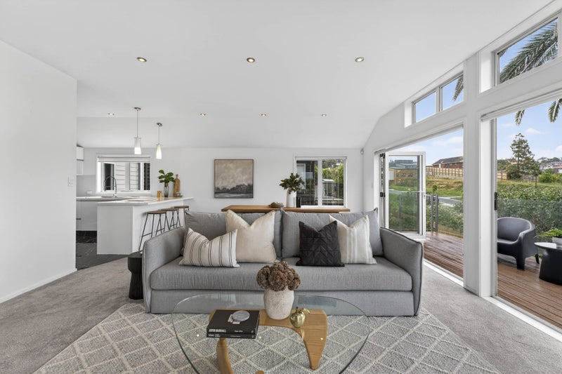 28F Abbotts Way, Remuera, Auckland - Carousel 2