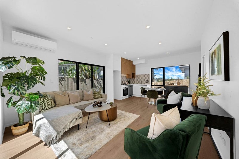 5 Pinewood Street, Avondale, Auckland - Carousel 2