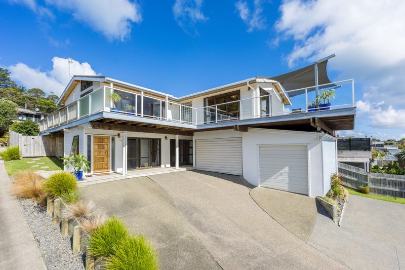 1/49 De Luen Avenue, Tindalls Beach, Whangaparaoa - Carousel 2