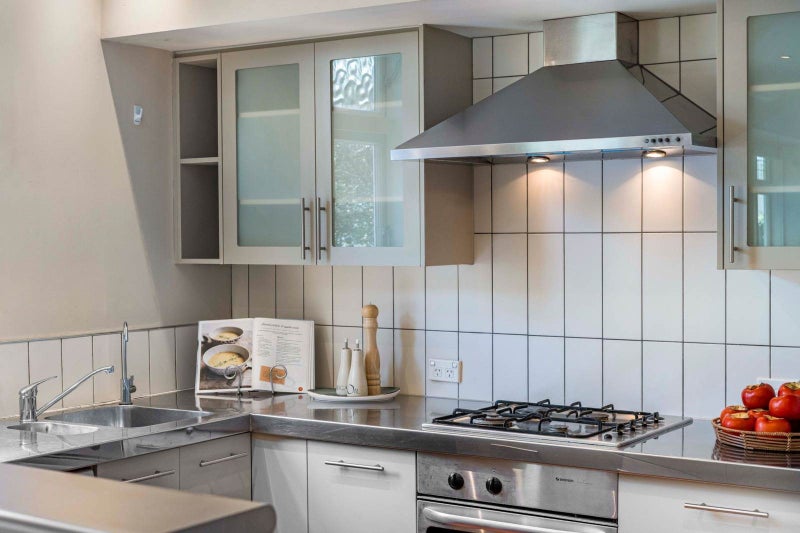 8 Crossfield Road, Glendowie, Auckland - Carousel 2