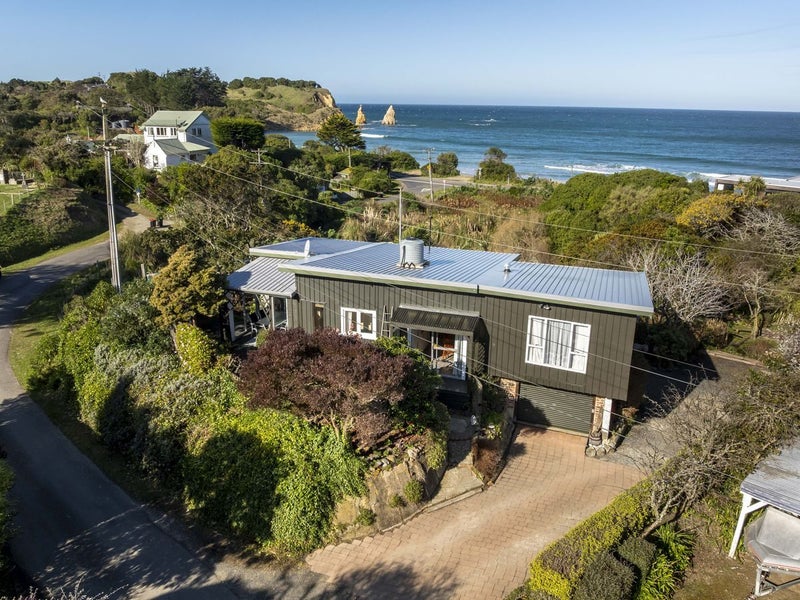 12 Harris Street, Karitane, Waikouaiti - Carousel 2