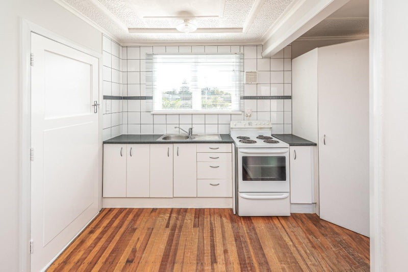 12 Morgan Street, Castlecliff, Whanganui - Carousel 2