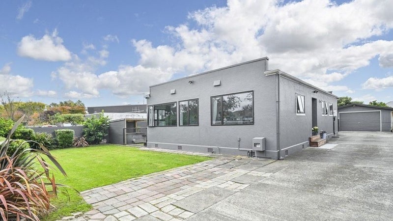 402 Awatea Street, Akina, Hastings - Carousel 1