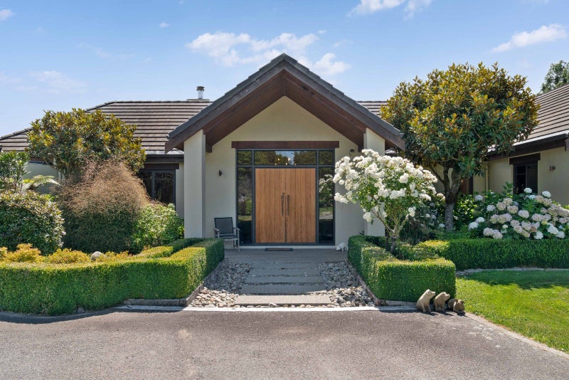76 Cross Line, Morison Bush, Greytown - Carousel 2