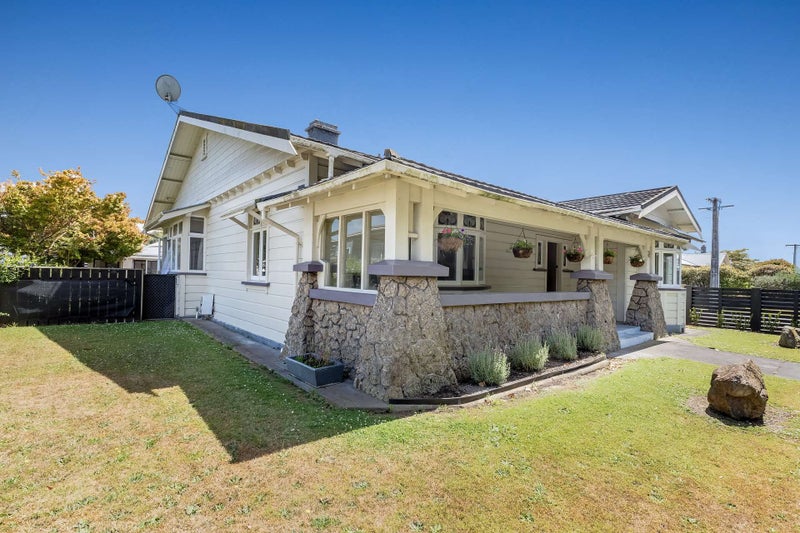 2 Glasgow Street, Whanganui, Whanganui - Carousel 1