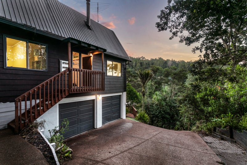 30 Wood Bay Road, Titirangi, Auckland - Carousel 2