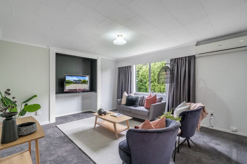 54 Lithgow Place West, Glengarry, Invercargill - Carousel 2