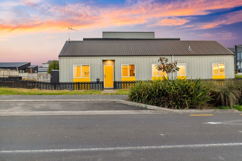 127 Tarapuka Road, Westgate, Auckland - Carousel 1