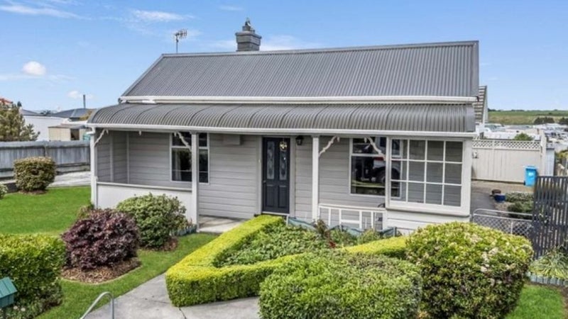 7 James Street, Kensington, Timaru - Carousel 1