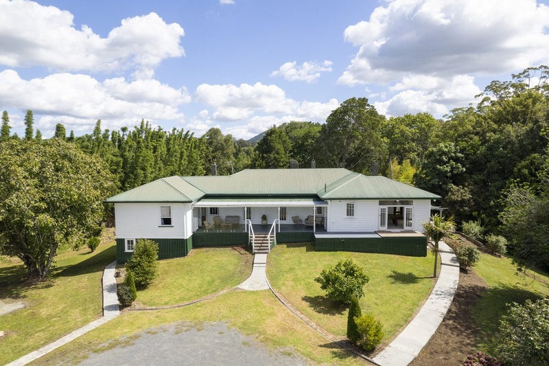 29 Cemetery Road, Whangarei - Carousel 1