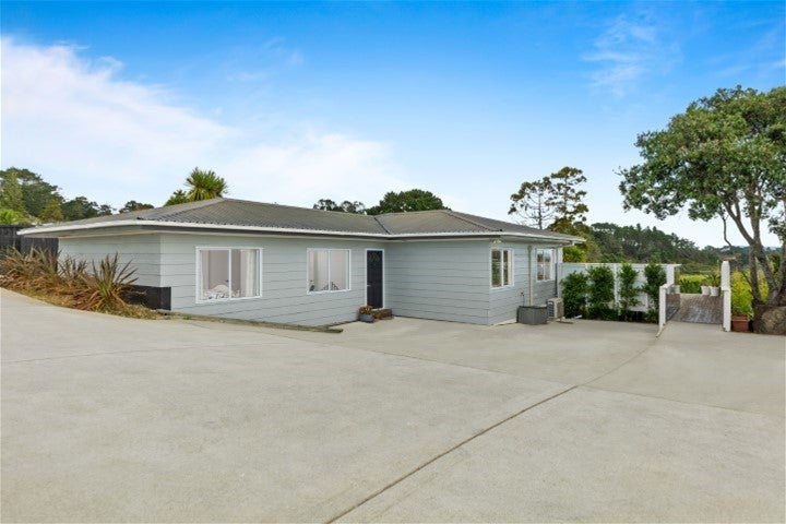 156 Albany Highway, Greenhithe, Auckland - Carousel 1