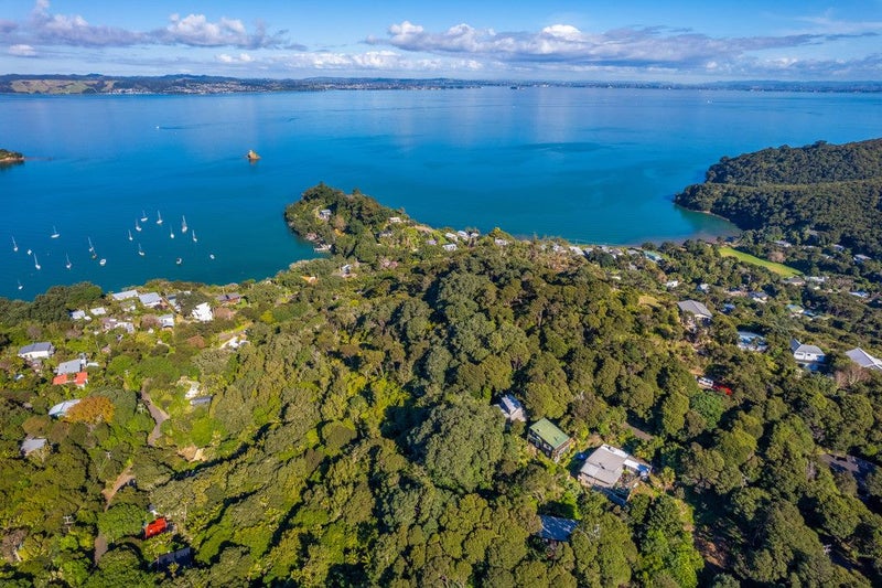 101 Glen Brook Road, Ōmiha, Waiheke Island - Carousel 15