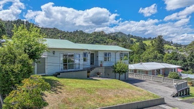 152 Brunton Crescent, Thames - Carousel 1