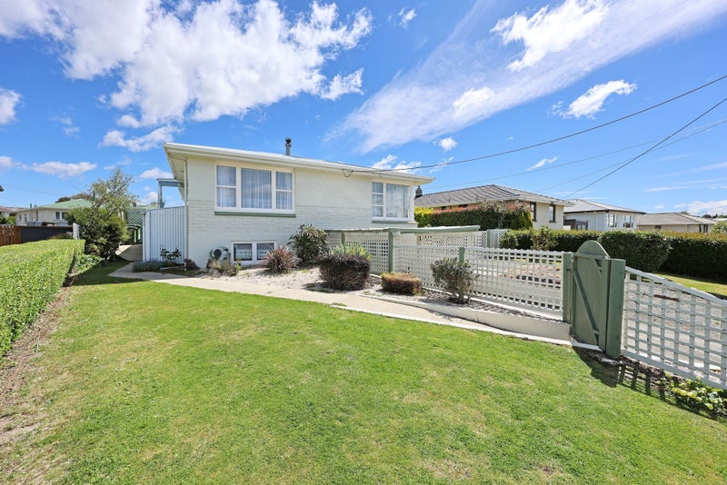 42 Stuart Street, Holmes Hill, Oamaru - Carousel 1