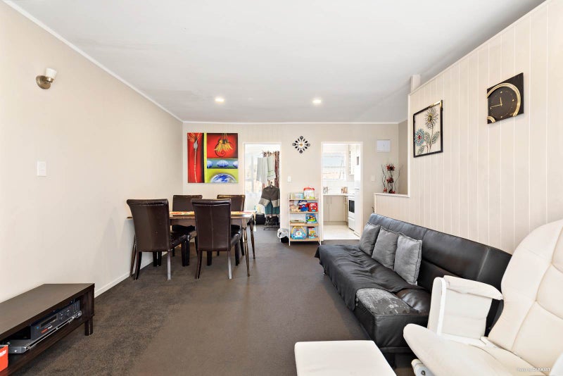 11/48 Mcleod Road, Henderson, Auckland - Carousel 1