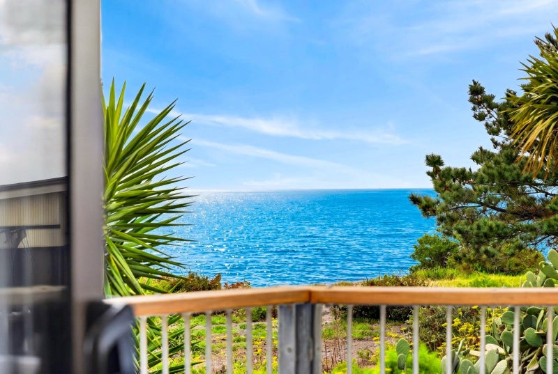 11 Mer Place, Bay View, Napier - Carousel 2
