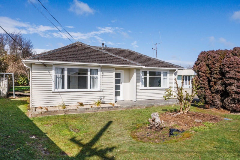 11 Elizabeth Street, Feilding, Feilding - Carousel 1