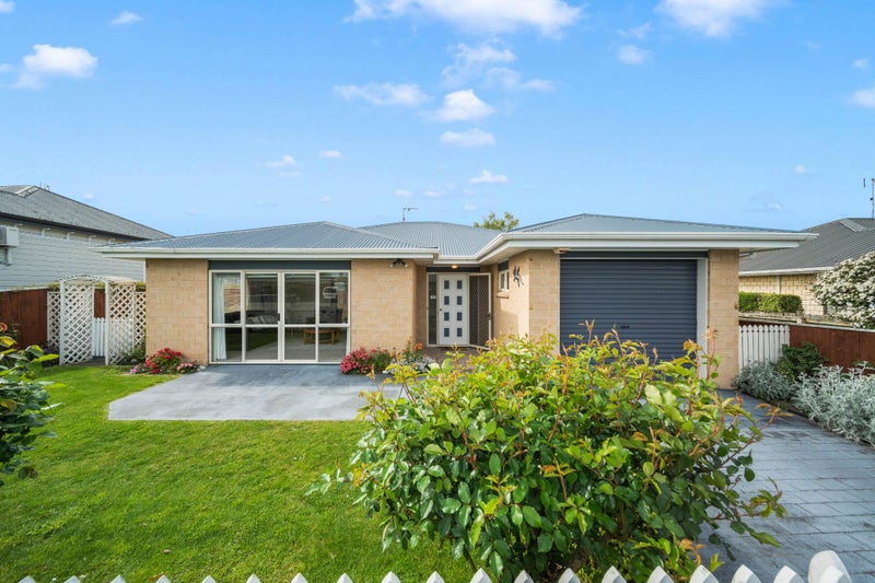 9 Hogg Crescent, Masterton - Carousel 2