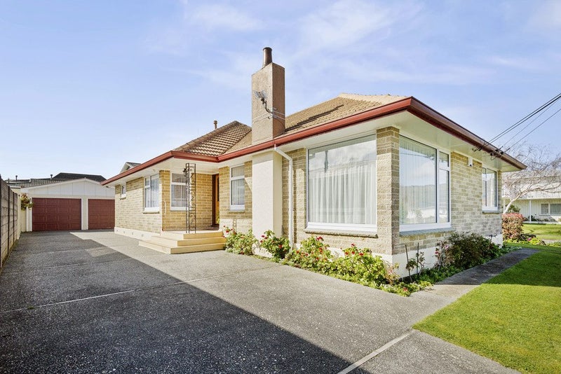 18 Rosebank Avenue, Avalon, Lower Hutt - Carousel 1