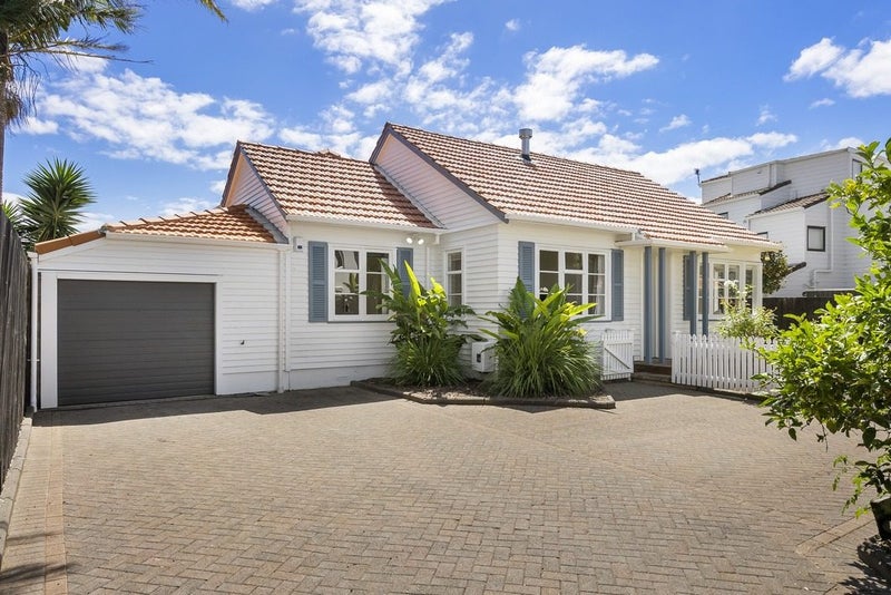 44A Te Arawa Street, Orakei, Auckland - Carousel 1