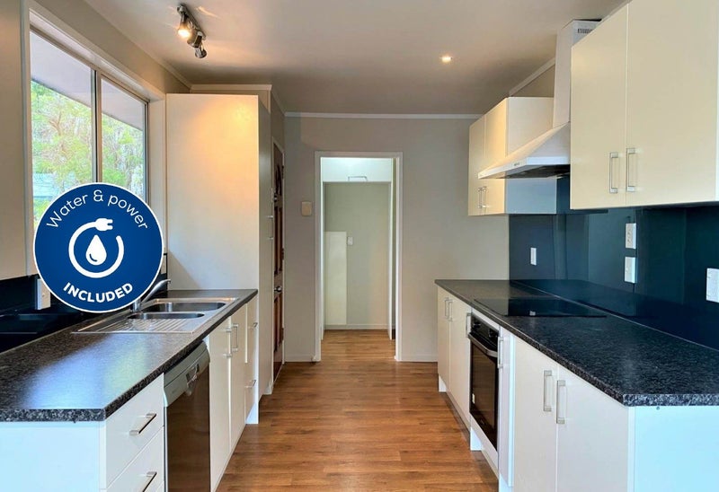 26 Wirihana Road, Titirangi, Auckland - Carousel 1