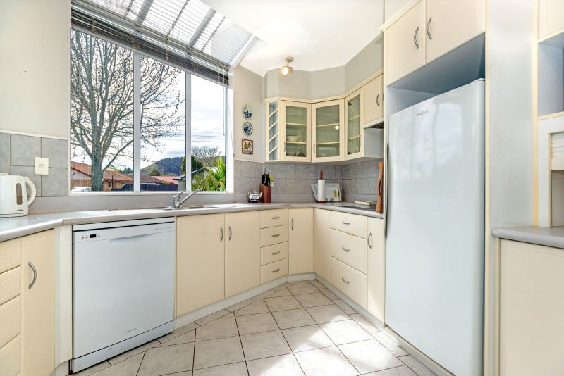 15 Island Road, Whataupoko, Gisborne - Carousel 2