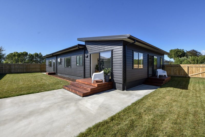 4 Macrocarpa Lane, Carterton, Carterton - Carousel 1