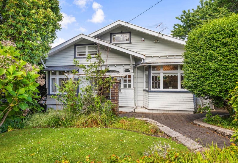 198 Gillies Avenue, Epsom, Auckland - Carousel 1