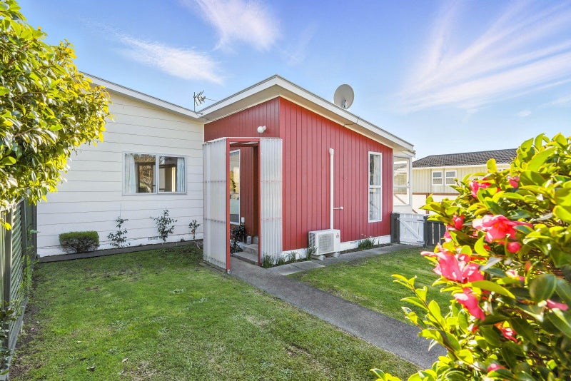 16B Sunshine Avenue, Paraparaumu, Paraparaumu - Carousel 2