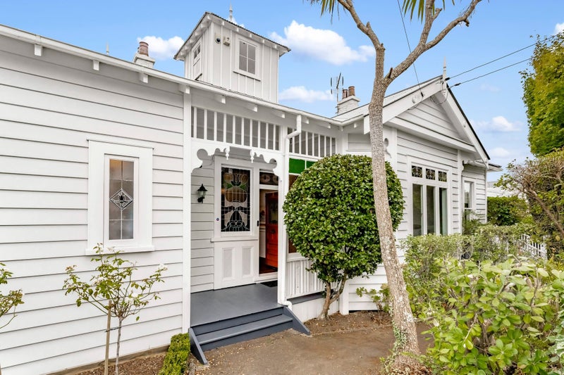 3 Grand View Road, Remuera, Auckland - Carousel 1