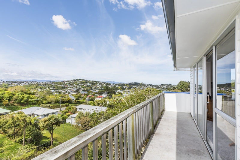 3 Kimball Place, Johnsonville, Wellington - Carousel 2