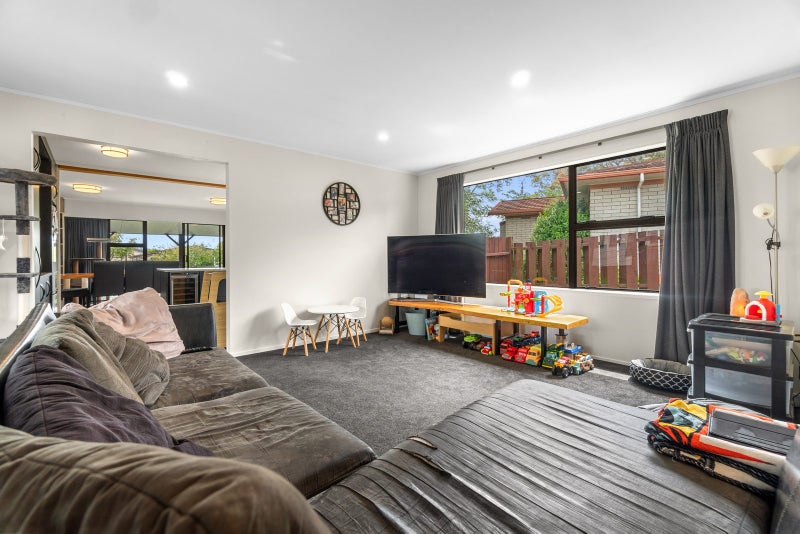 3 Highland Drive, Pukete, Hamilton - Carousel 2