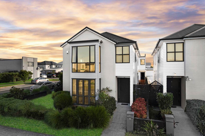 18 Hopuni WAY, Takanini, Auckland - Carousel 1